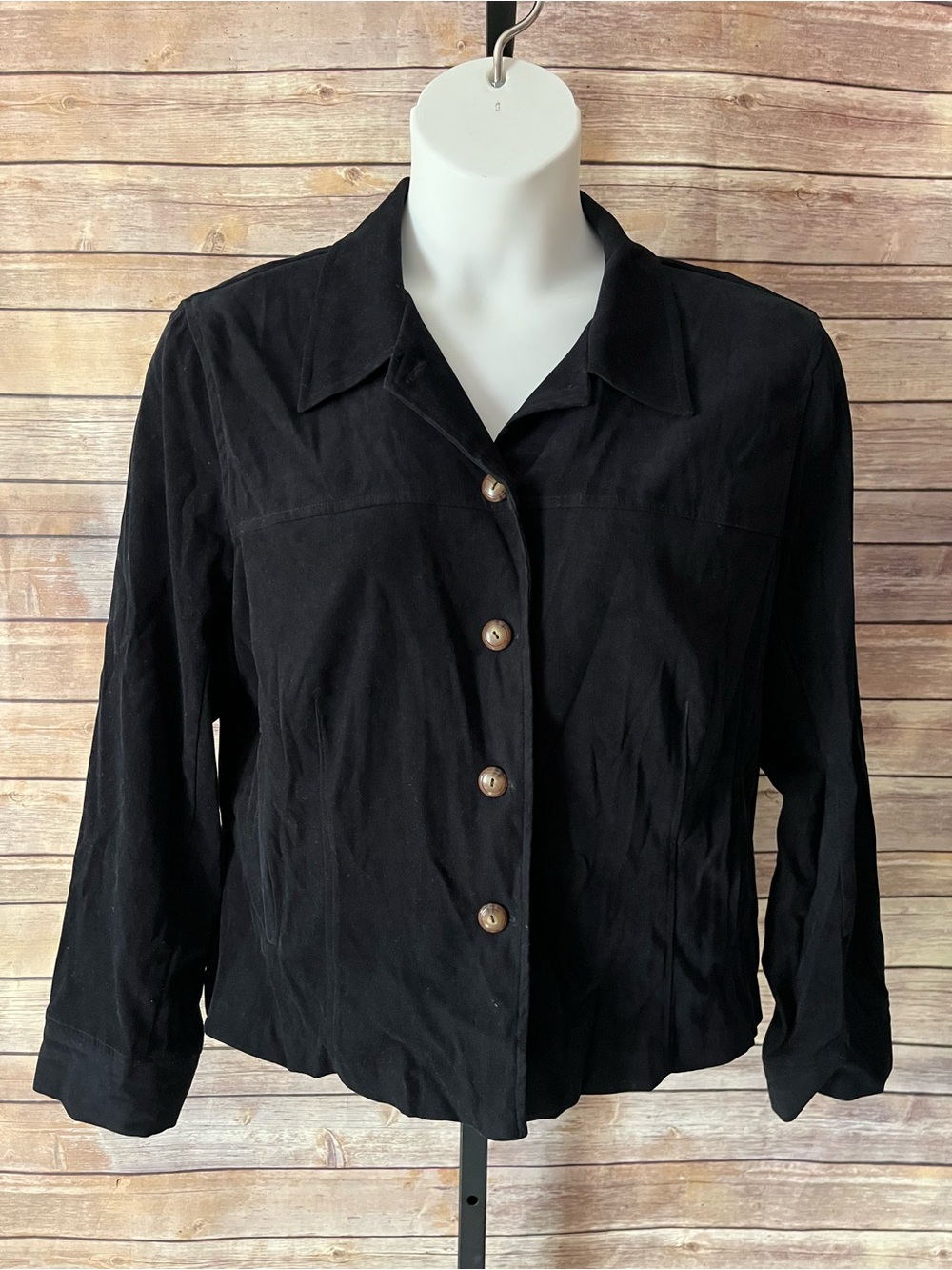Requirements Black Button-Front Women's Shirt Jacket - Size 18